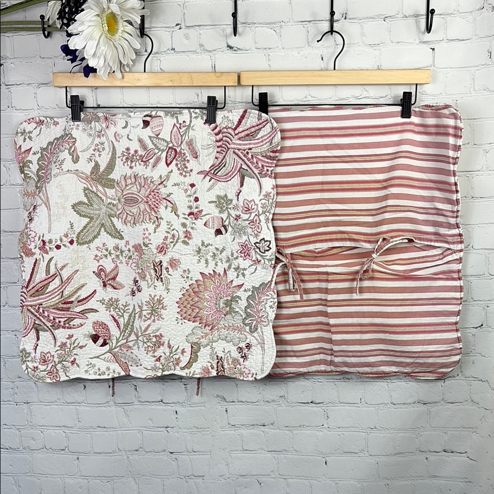 PILLOW SHAMS Set of Two Scallop Edge Floral Quilted 20x20 Square Shams
